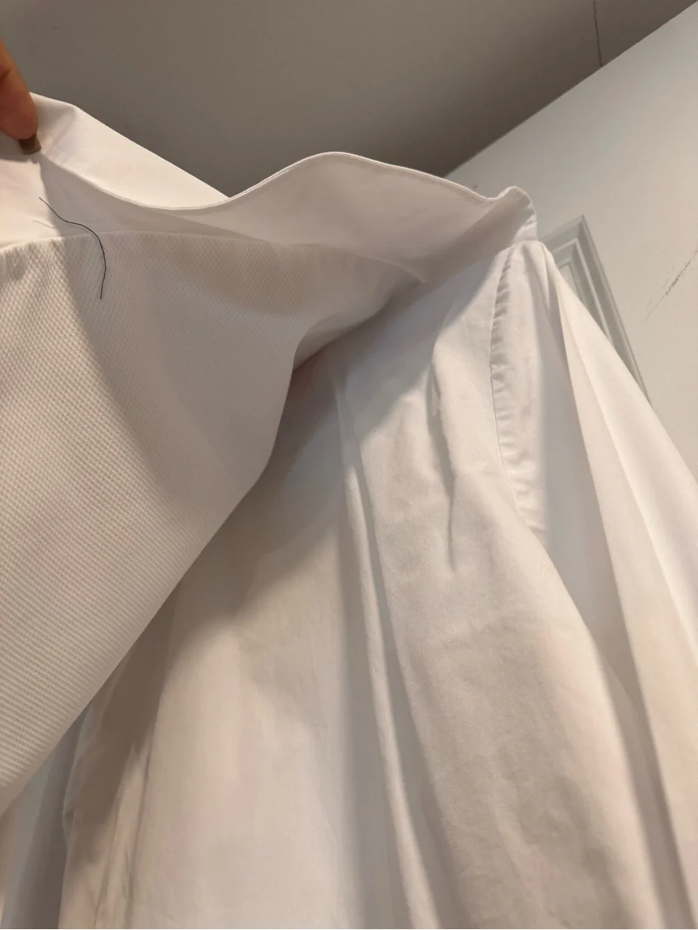Valentino White Classic Button-Front Blouse - Picture 7 of 13